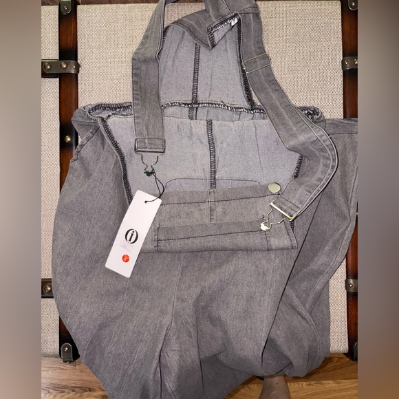 Lightweight Gray Denim Wide-Leg Overalls size Small - Picture 4 of 6